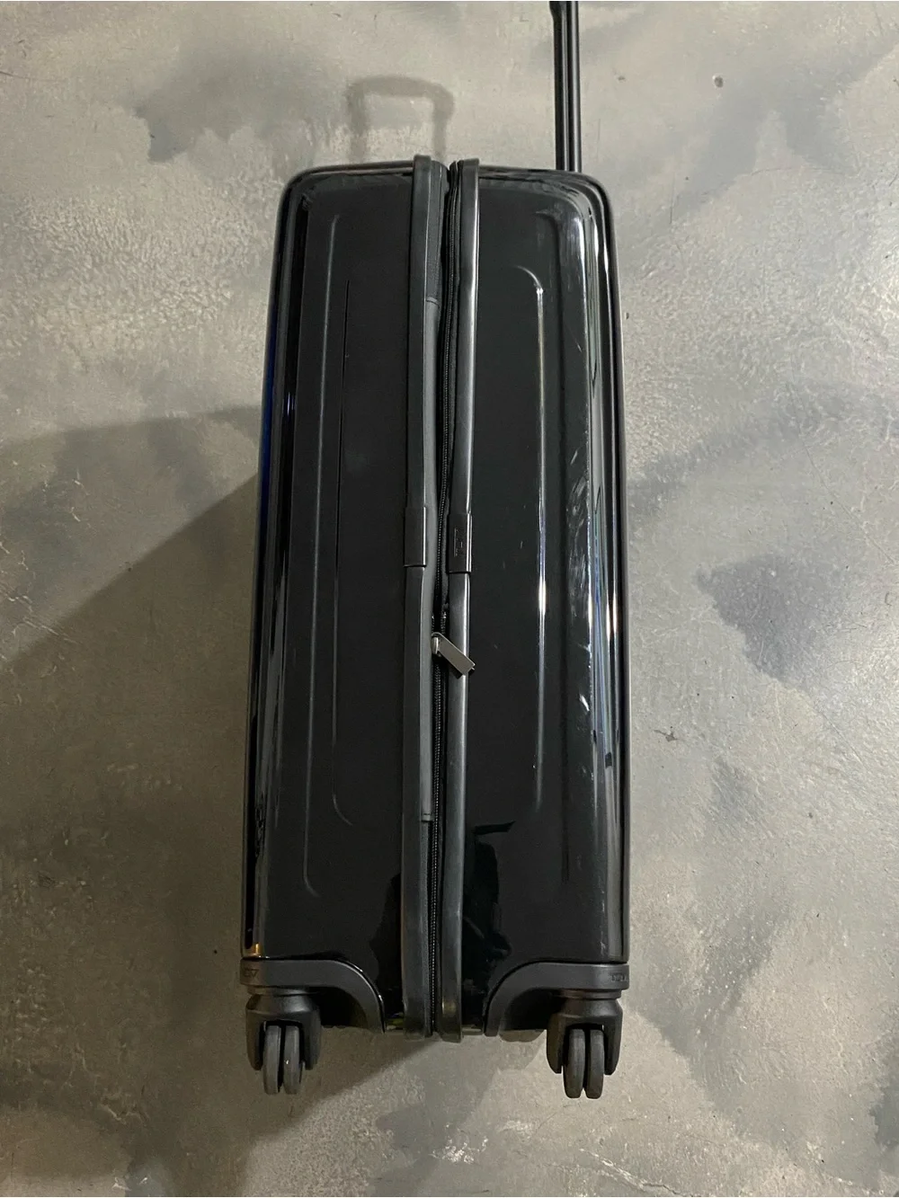 Tumi v4 extended